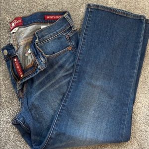 Authentic Lucky Brand Crop Jeans
